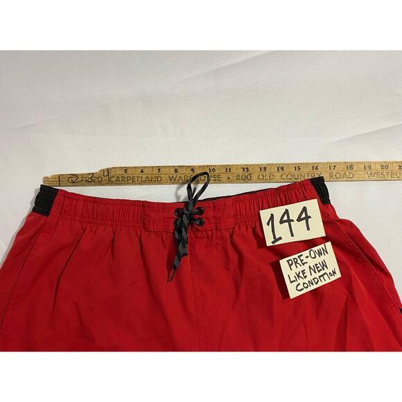 Nike Red Black Athletic Shorts XXL Mesh Lined Drawstring Waist - Picture 2 of 11